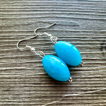 Load image into Gallery viewer, Blue Ombré statement necklace, chunky light blue necklace earrings, royal bib necklace, aqua turquoise jewelry, beaded blue necklace jewelry