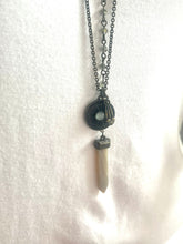 Load image into Gallery viewer, Vintage Gold & Beaded long necklace, shiny beaded statement necklace, everyday metal chunky layering necklace bronze