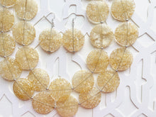 Load image into Gallery viewer, Champagne Crackle Chunky Statement Necklace, Big beaded jewelry, light brown statement chunky champagne jewelry, beaded earrings big bead