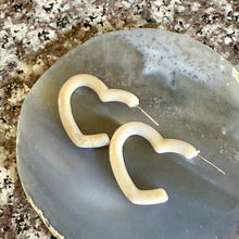 Load image into Gallery viewer, Creamy Swirl Geometric Open Heart Hoop earrings set, pastel jewelry, acrylic hoops statement resin Valentine fall off white eggshell