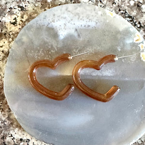 Creamy Tortoise Shell Swirl Geometric Open Heart Hoop earrings set jewelry, acrylic hoops statement resin Valentine fall, dark brown