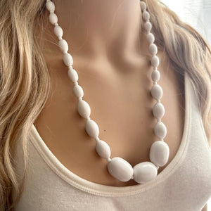 Creamy Graduated long necklace, white acrylic beaded statement necklace, everyday neutral chunky layering vintage necklace