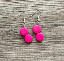Load image into Gallery viewer, Hot Pink &amp; Green Double Statement Necklace, Chunky Jewelry Big Beaded Necklace, dark pink Necklace, magenta pink Jewelry bubble Earrings
