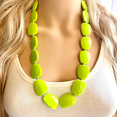 Long Apple Green Single Strand Big Beaded Statement Necklace, green Jewelry, green beaded necklace, green beaded bridesmaid wedding lime