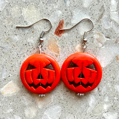 Orange Halloween Earrings, Jack O Lantern Pumpkin Orange Drop Dangle Jewelry, simple trick or treat earring, carved pumpkins black shell