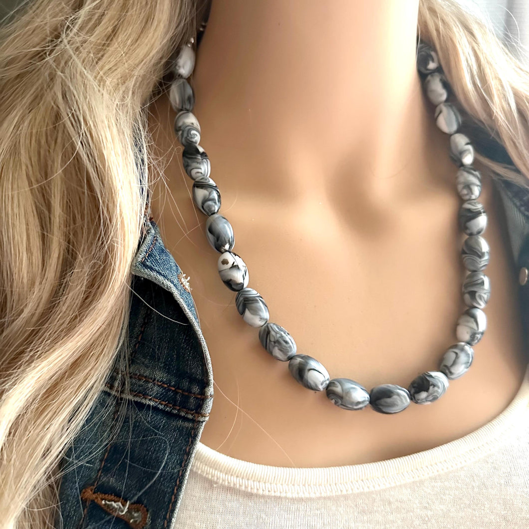 Black & White Swirl Big Bead Necklace, Statement Jewelry, white black silver Chunky bib, bridesmaids necklace, wedding necklace, bridal