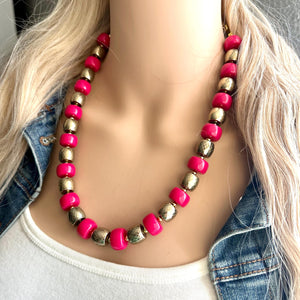 Pink & Gold Chunky Statement Necklace, Pink geometric beaded jewelry, single Strand Bib Necklace, lipstick pink hot pink magenta gold