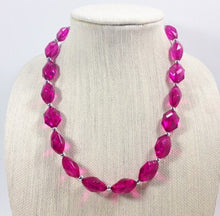 Load image into Gallery viewer, SALE! Raspberry &amp; Silver single strand necklace - Magenta Pink Statement Jewelry - Acrylic faceted beaded necklace