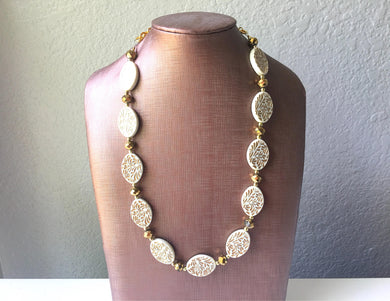 Single Strand Cream & Gold Statement Necklace, Bib necklace, everyday necklace, beaded necklace, bridesmaid necklace, translucent necklace