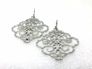 Filigree Earrings, SHINY silver drop Earrings, Metal Filigree Earrings, filigree jewelry, silver jewelry cutout lace earrings silver pendant