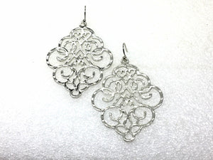 Filigree Earrings, SHINY silver drop Earrings, Metal Filigree Earrings, filigree jewelry, silver jewelry cutout lace earrings silver pendant