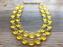 Load image into Gallery viewer, Pale Yellow Statement Necklace, Oval Beaded Everyday yellow jewelry, silver accents chunky bib necklace, clear resin lucite earrings yellow