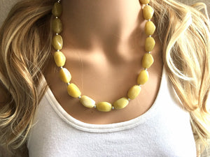 Honey Butter Statement Necklace Jewelry Set, Chunky Jewelry Big Beaded 1 Strand Necklace, yellow Necklace, pale yellow Jewelry Set