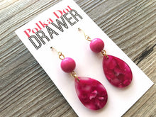 Load image into Gallery viewer, Tortoise Shell PINK Beaded Teardrop Earrings, gold drop Earrings, shiny gold jewelry earrings metal geometric, turtle shell magenta