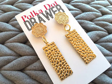 Load image into Gallery viewer, Gold Hammered Floral Statement Earrings, Gold drop Earrings, shiny jewelry earrings metal geometric, dangle large earrings