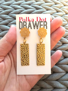 Gold Hammered Floral Statement Earrings, Gold drop Earrings, shiny jewelry earrings metal geometric, dangle large earrings