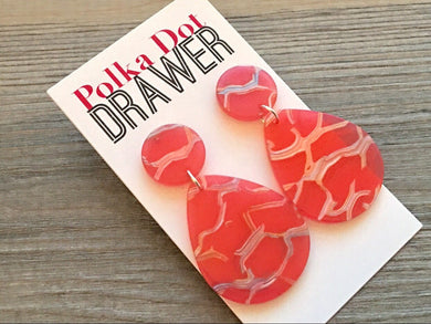 Red & Silver Crackle Shell Teardrop earrings, round circle earrings, tortoise jewelry, red earrings, tortoise hoops, red acetate earring