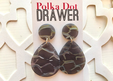 Gray Crackle Shell Teardrop earrings, round circle earrings, tortoise jewelry, smoke gray earrings, tortoise blush acetate earring glitter