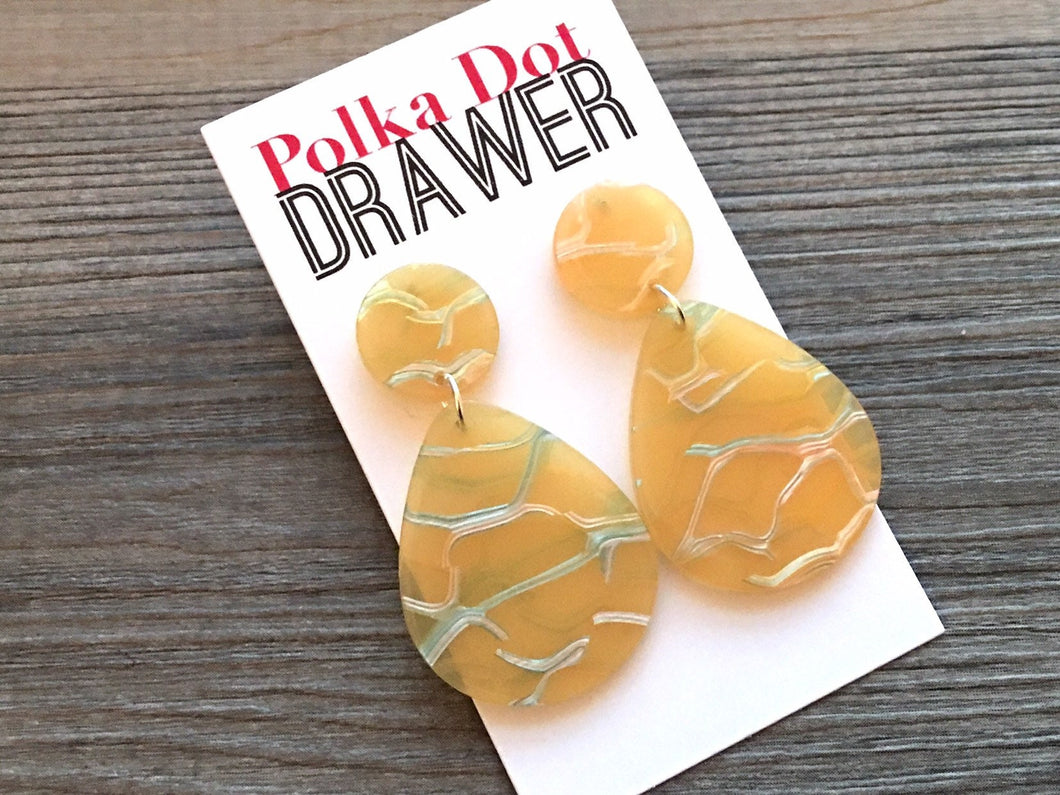 Yellow & Silver Crackle Shell Teardrop earrings, round circle earrings, tortoise jewelry, yellow rainbow earrings blonde acetate earring