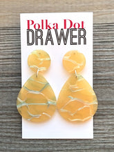 Load image into Gallery viewer, Yellow &amp; Silver Crackle Shell Teardrop earrings, round circle earrings, tortoise jewelry, yellow rainbow earrings blonde acetate earring