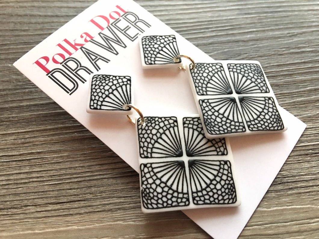 Black & White 3D statement earrings, Geometric bead Statement acetate colorful jewelry stencil drop hook earrings diamond