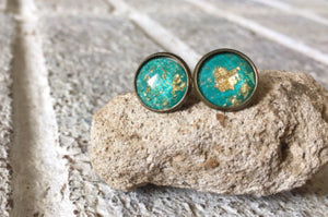 Green & Gold Foil earrings, 12mm earrings, resin earrings, colorful earrings, chunky earrings, gold foil, gold earrings, green jewelry gold