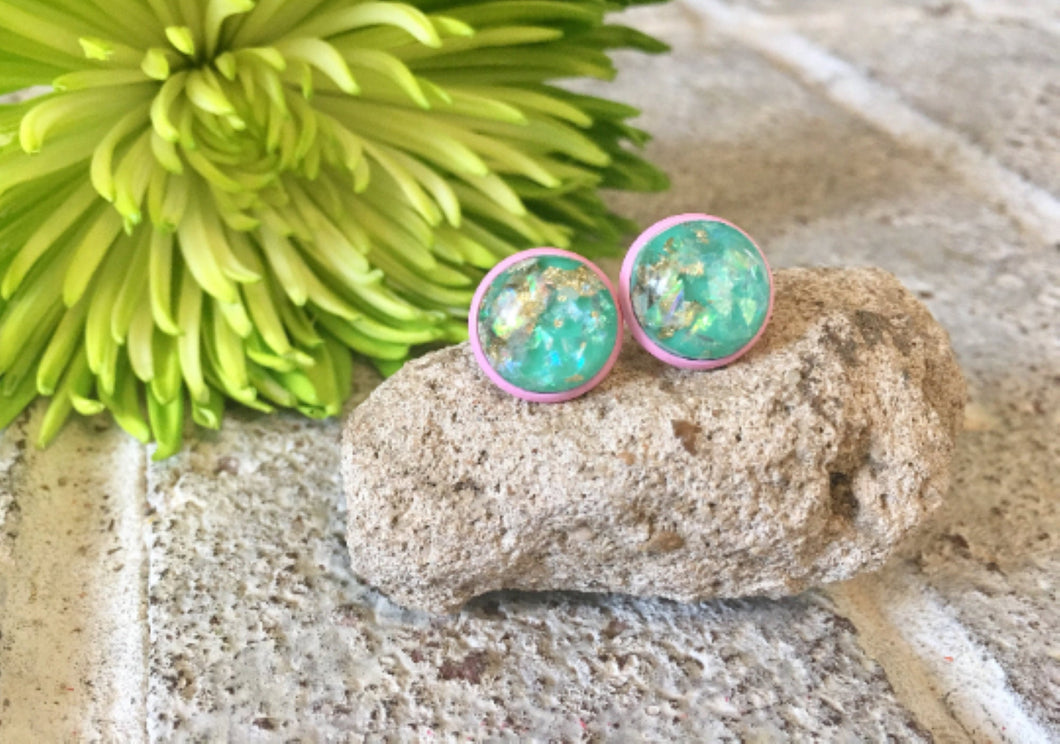 Green & Pink Confetti earrings, 12mm earrings, resin earrings, colorful earrings, chunky earrings, circle earring, pink earrings, mint studs