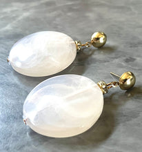Load image into Gallery viewer, White &amp; Gold drop bead earrings, white beaded statement earrings, white jewelry, creamy white dangle earrings