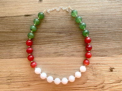 Christmas Jewelry Set, Red Green White Holiday Necklace Earrings Jewelry, Red Green Jewelry, Beaded Christmas Gift Present wreath