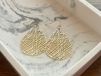 Web Filigree Earrings, gold drop Metal Filigree Earrings, filigree jewelry, metallic gold jewelry cutout lace earrings, metal geometric