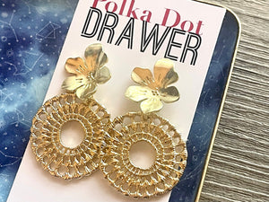 Gold Hammered earrings, flower statement earrings, metal jewelry, gold geometric earrings pierced dangle drop chunky shiny round brass