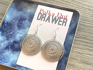 Silver Hammered earrings, oval statement earrings, metal jewelry, roundgeometric earrings pierced dangle drop chunky shiny rectangular brass