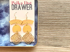 Gold Hammered earrings, oval statement earrings, metal jewelry, gold geometric earrings pierced dangle drop chunky shiny rectangular brass