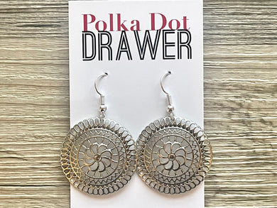 Silver Hammered earrings, oval statement earrings, metal jewelry, roundgeometric earrings pierced dangle drop chunky shiny rectangular brass