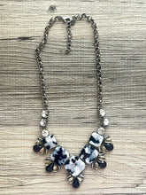 Load image into Gallery viewer, Silver Tortoise Shell Vintage Linking Chain Choker necklace, stunning elegant silver gray statement bib necklace, layering necklace