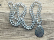 Load image into Gallery viewer, GemStone Chunky Statement Necklace, gray blue Dragon Vein striped gemstone necklace, long gem jewelry beaded agate jewelry pendant