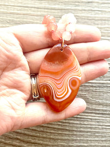 GemStone Chunky Statement Necklace, coral peach pink Dragon Vein striped gemstone necklace, long gem jewelry beaded agate jewelry pendant