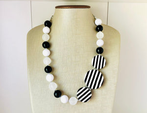 Black & White Chunky Statement Necklace single Strand Beaded jewelry, bridesmaid bib wedding striped, white frosted bubble necklace