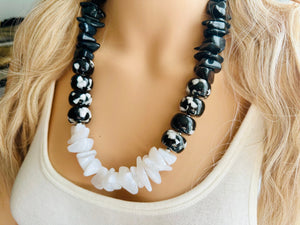 Black & White Chunky Statement Necklace single Strand Beaded jewelry, bridesmaid bib wedding, white bubble necklace resin