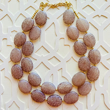 Load image into Gallery viewer, Fall Crackle Coffee chunky necklace, brown beaded jewelry, resin beaded Mocha necklace, brown beaded necklace, cinnamon necklace