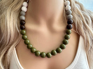 Ombré White Green Single Layer Statement Necklace, Chunky Green jewel tones Jewelry, wood beaded thick bib necklace gray olive gray