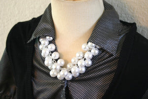 Chunky Women's White Pearl Statement Necklace, Big Pearl Necklace, White Necklace, Bridesmaid jewelry, statement necklace