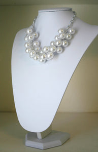 Chunky Women's White Pearl Statement Necklace, Big Pearl Necklace, White Necklace, Bridesmaid jewelry, statement necklace