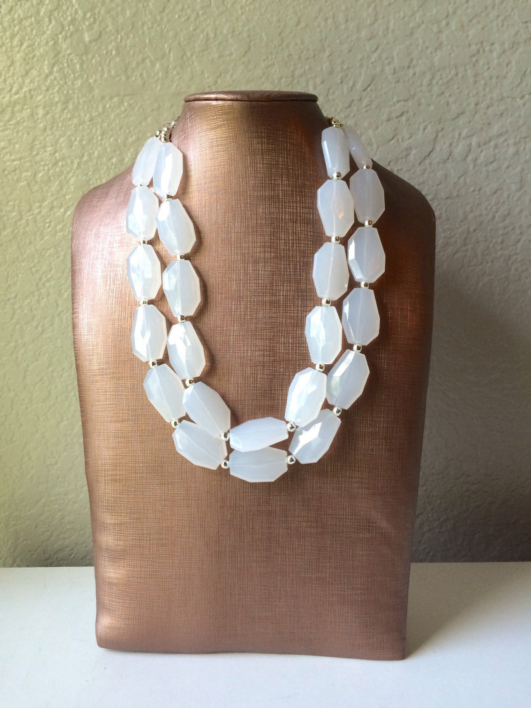 White Beaded Statement Necklace, Bridesmaid Chunky Necklace, Everyday Casual Affordable Jewelry